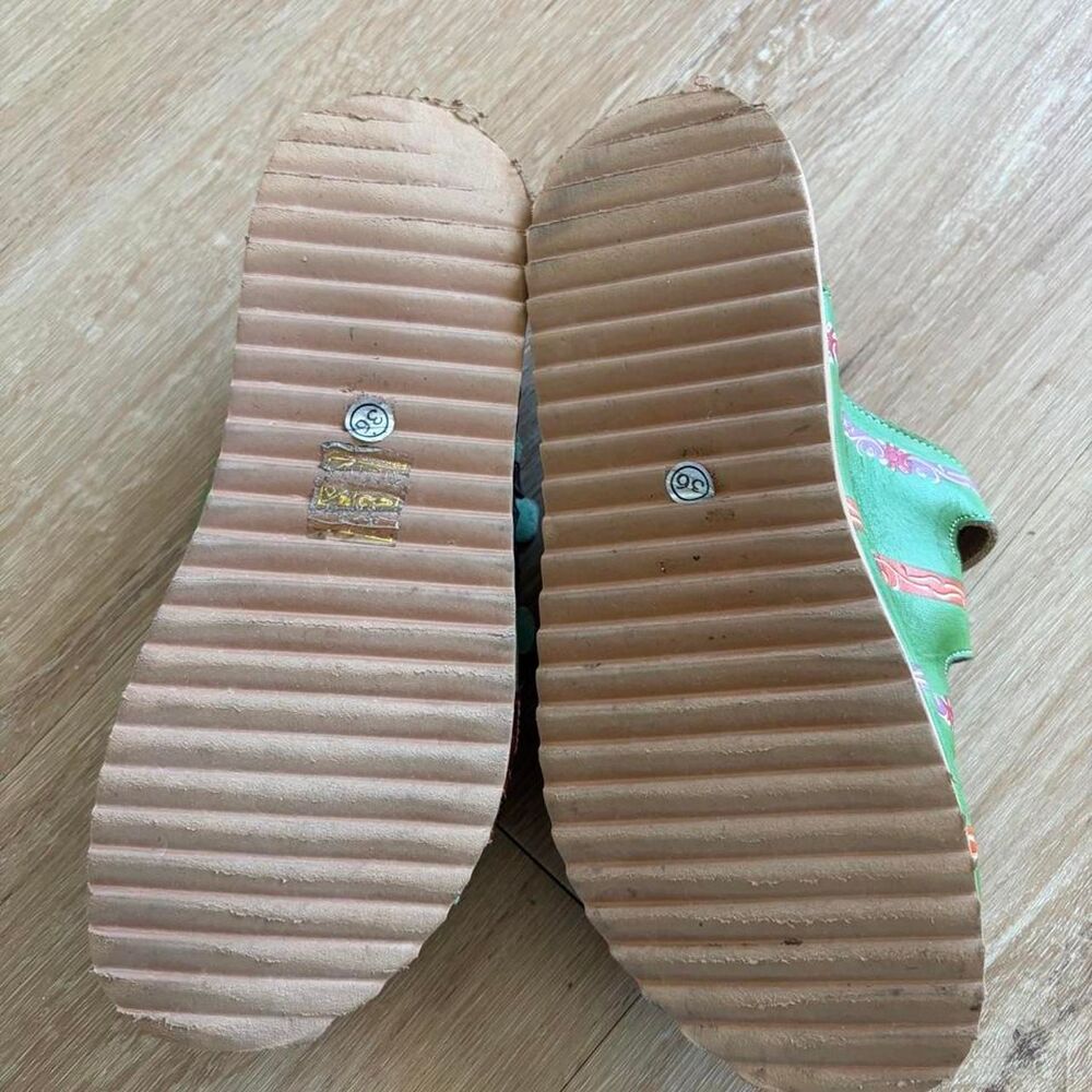 Spring-step Women's multi Sandals - Picture 2 of 3
